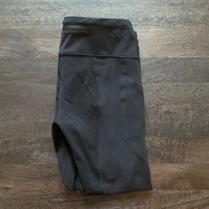 Pace Rival Cropped Leggings